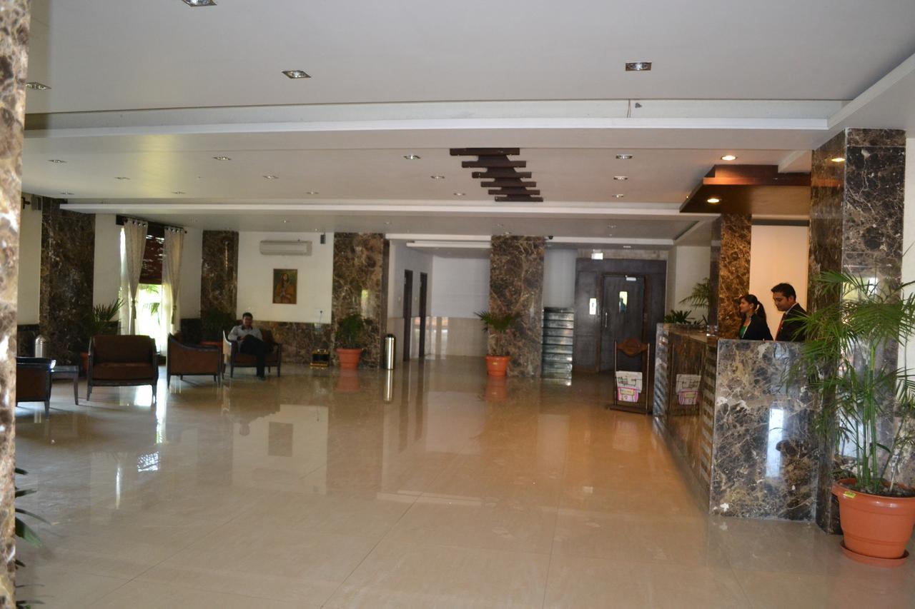 Hotel Ashish International Bhilai Eksteriør bilde