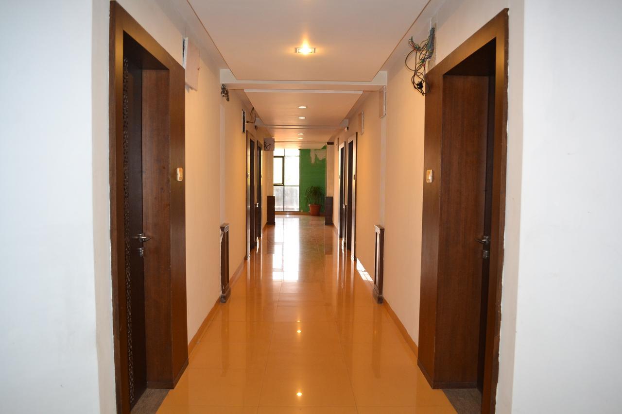 Hotel Ashish International Bhilai Eksteriør bilde